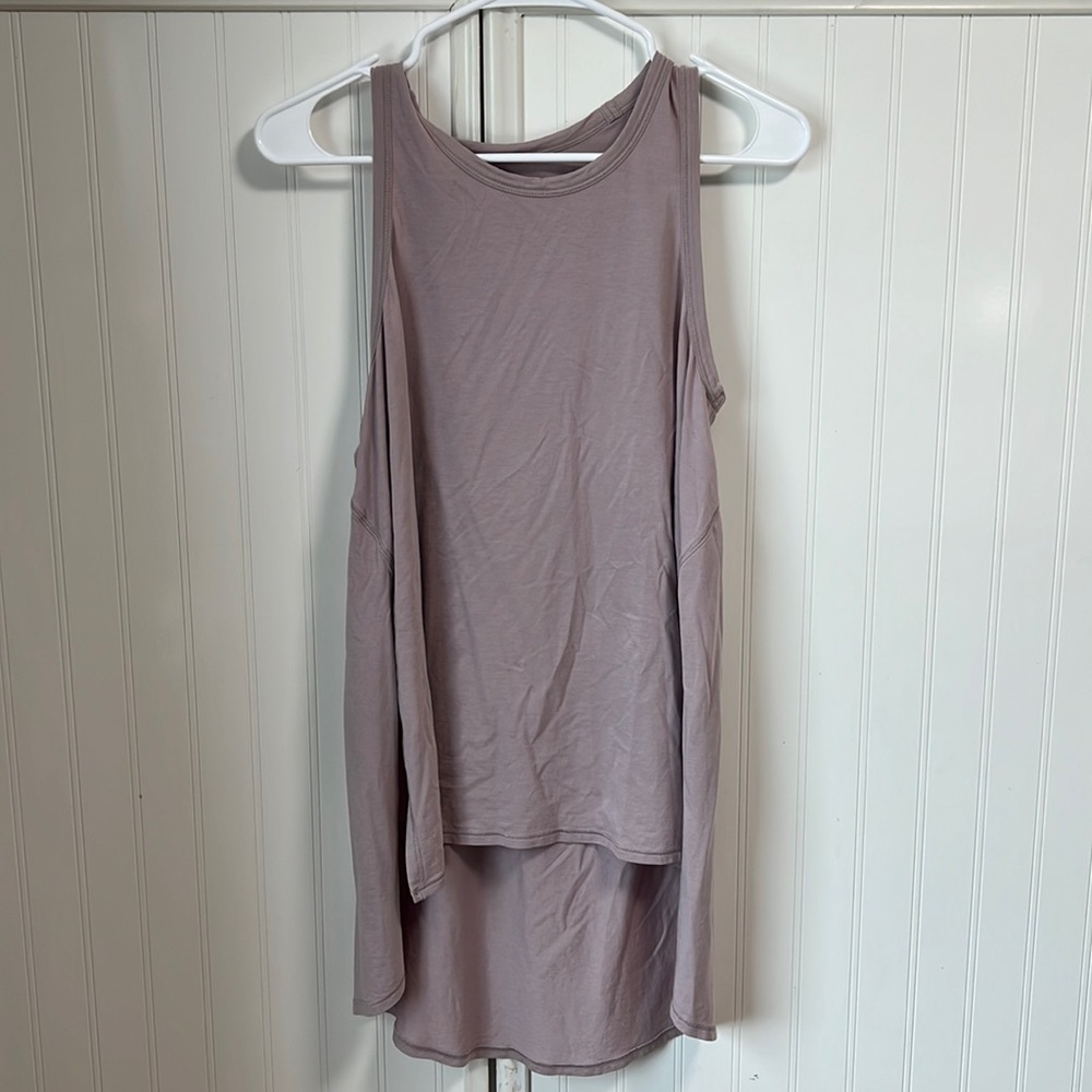 Lululemon tank top size 4
